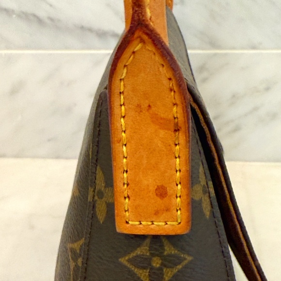 Louis Vuitton Looping Handbag Monogram Canvas Mini - Picture 6 of 10